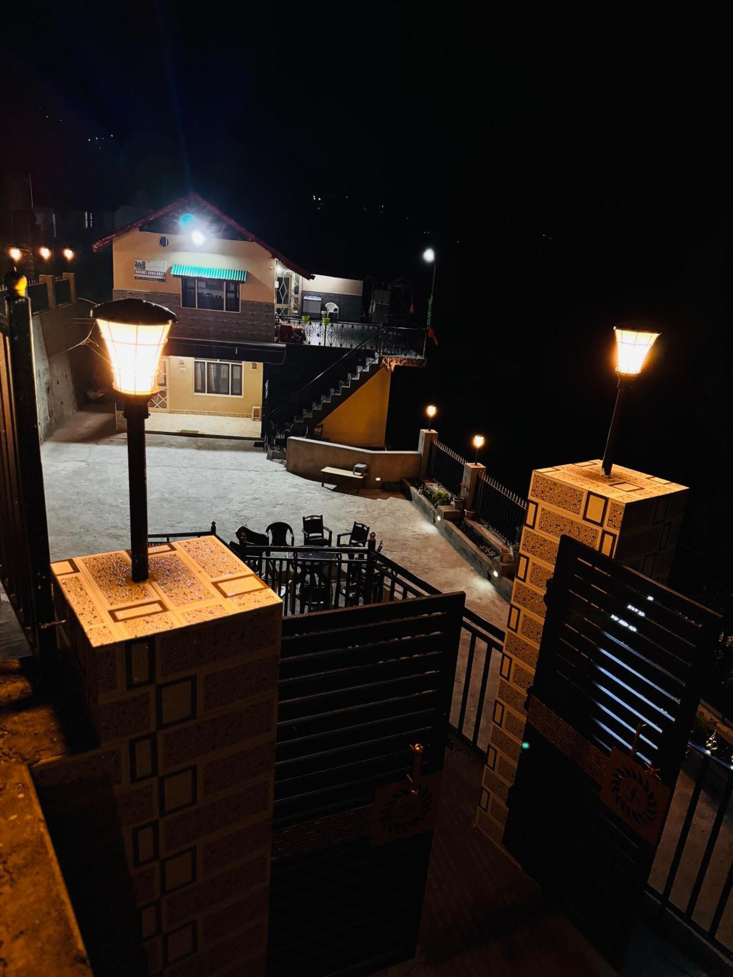 Aditya Homestay Dalhousie Exterior foto